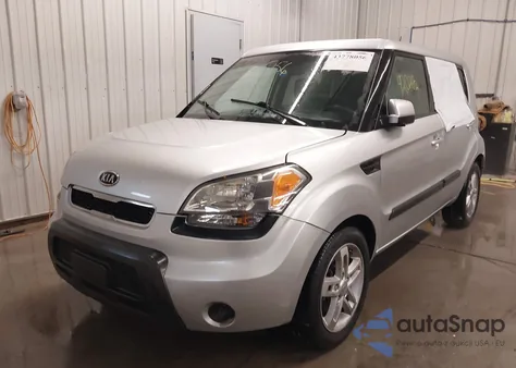 2011 Kia Soul + z USA, uszkodzony, nr VIN KNDJT2A28B7322158